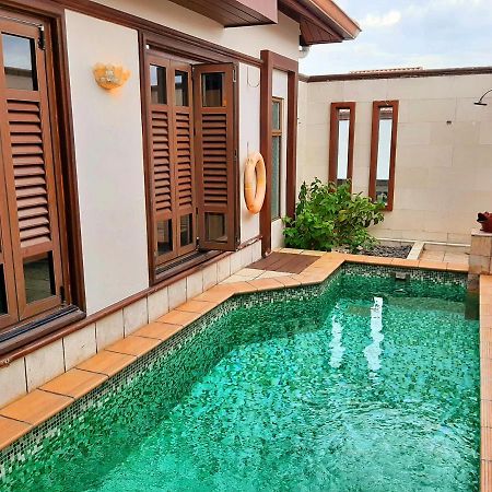 Wonderland Private Pool Villas At Port Dickson Porto Dickson Exterior foto