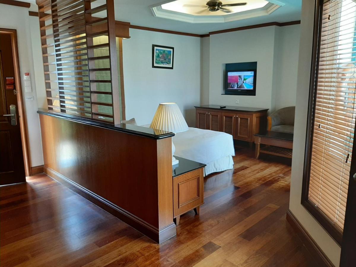 Wonderland Private Pool Villas At Port Dickson Porto Dickson Exterior foto