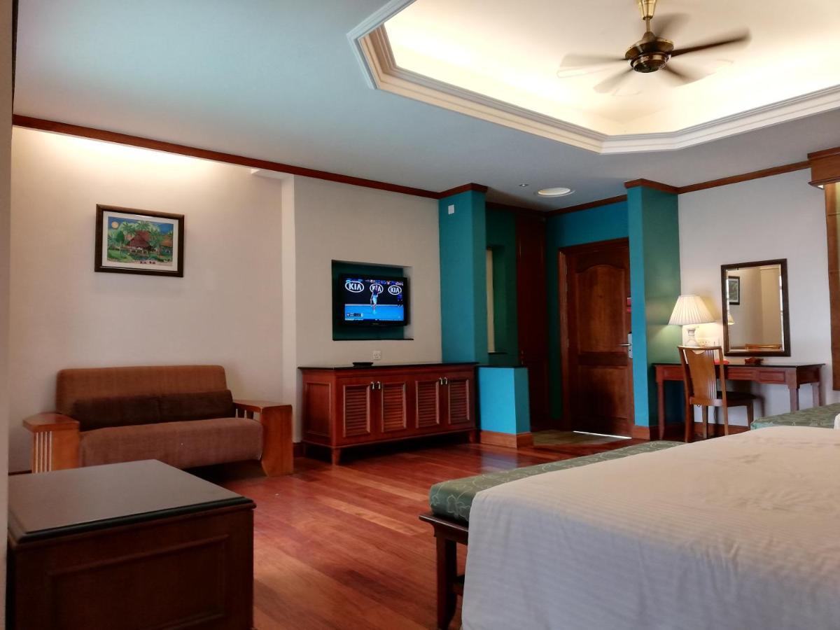 Wonderland Private Pool Villas At Port Dickson Porto Dickson Exterior foto